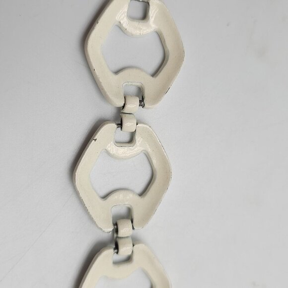 Vintage Off White Enamel Geometric Link Bracelet With Gold Tone Clasp - Picture 5 of 6